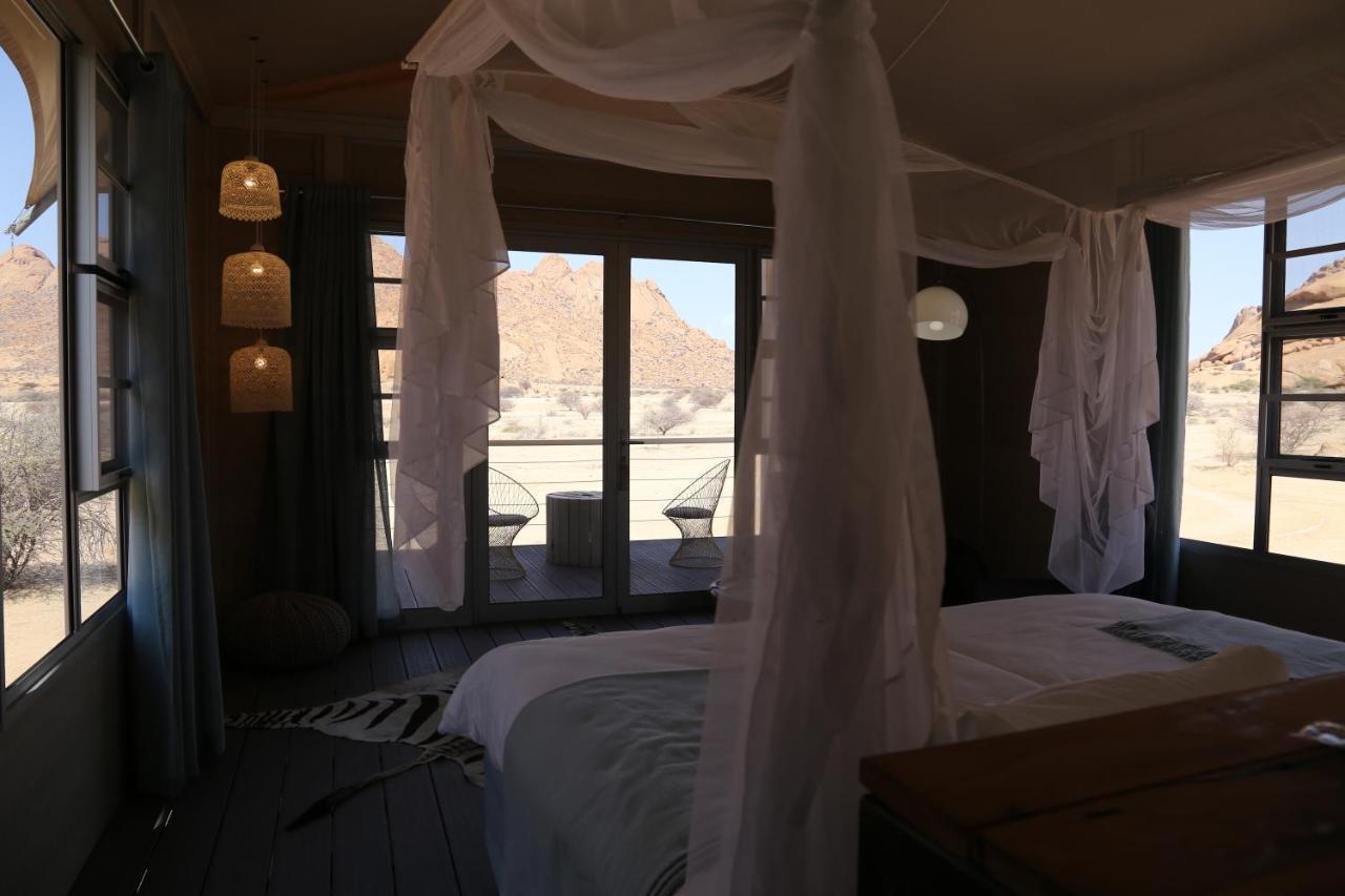 Spitzkoppen Lodge Usakos エクステリア 写真